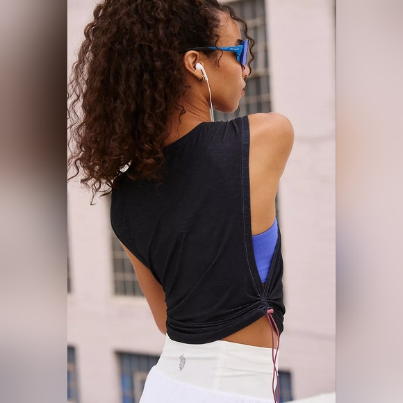 FP Movement Tempo Sport Mode M Black Tank Top Buti Logo Clove Stripe Free People - Picture 4 of 14